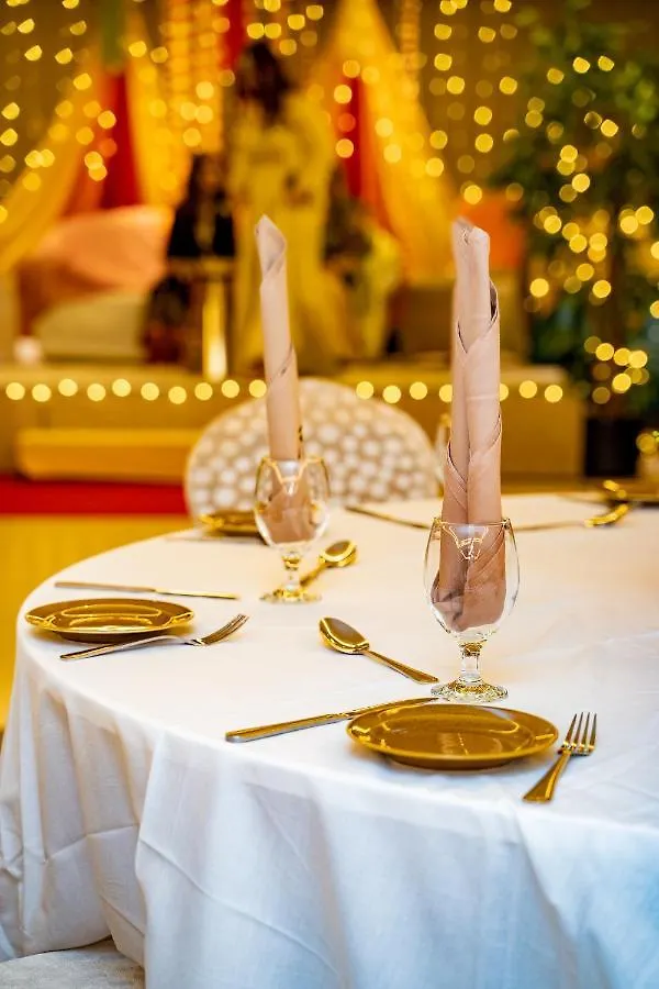 Luxe Grand Hotel Apartments Sharjah Aparthotel